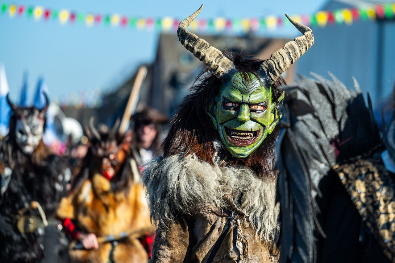 Tulpensonntagszug in Serm