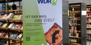 Foto des Banners zur WDR-Aktion in der Zentralbibliothek