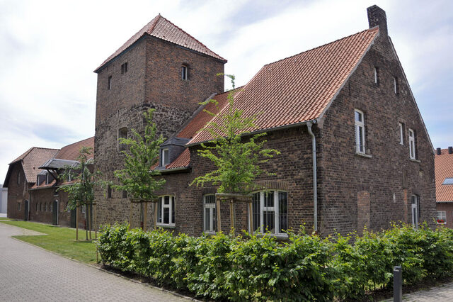 Gebäudeansicht Steinhof Huckingen