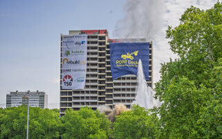 Sprengung des dritten Weißen Riesen erfolgreich