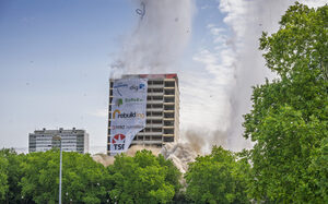 Sprengung des dritten Weißen Riesen erfolgreich