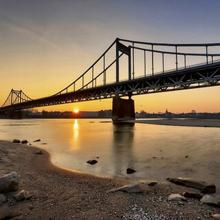Uerdinger Rheinbrücke“