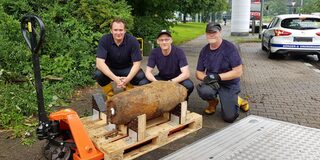 Fliegerbombe mit fehlendem Zünder