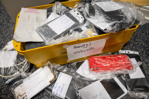 Kein Anschluss unter dieser Nummer - auf diesen Mobiltelefonen hat schon länger niemand mehr angerufen.