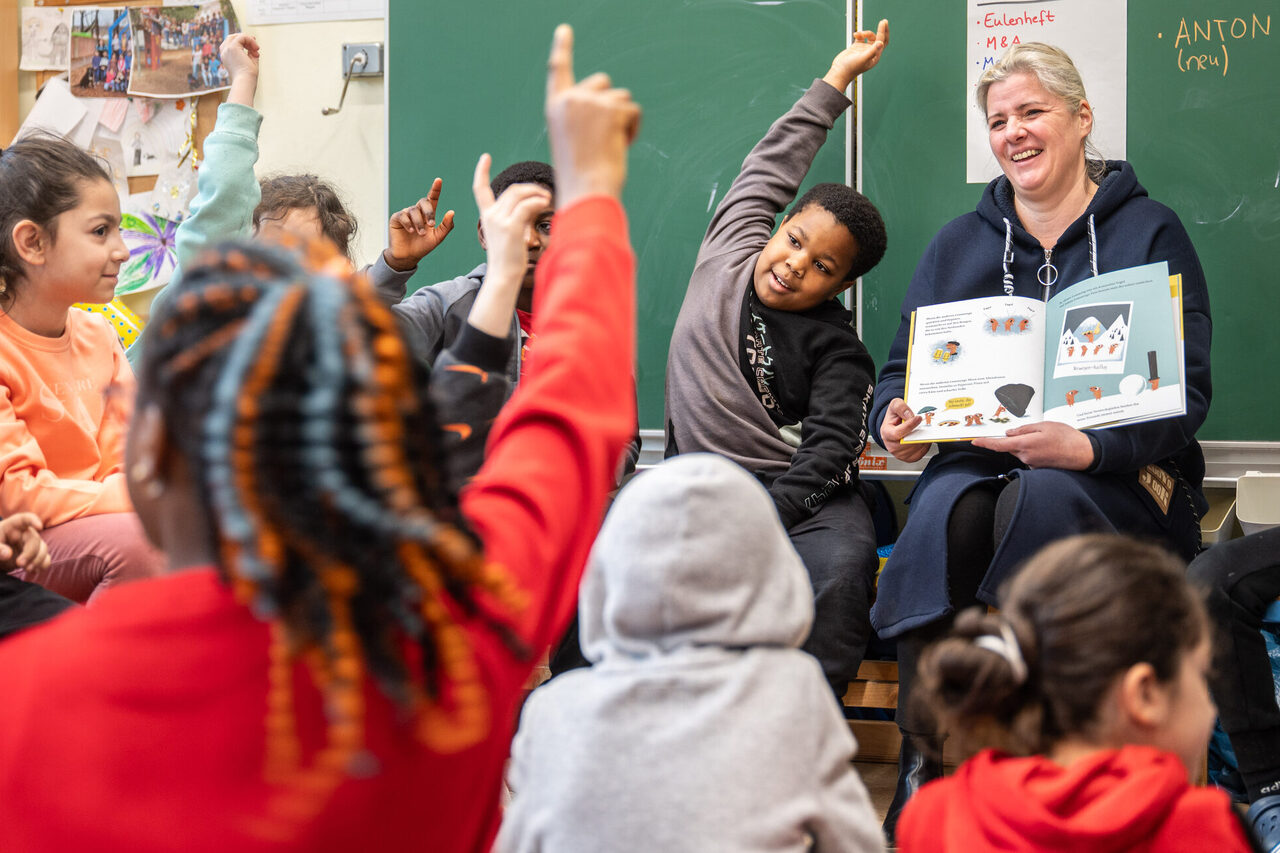 Schulleiterin GGS Hochfelder Markt, Jennifer Poschen