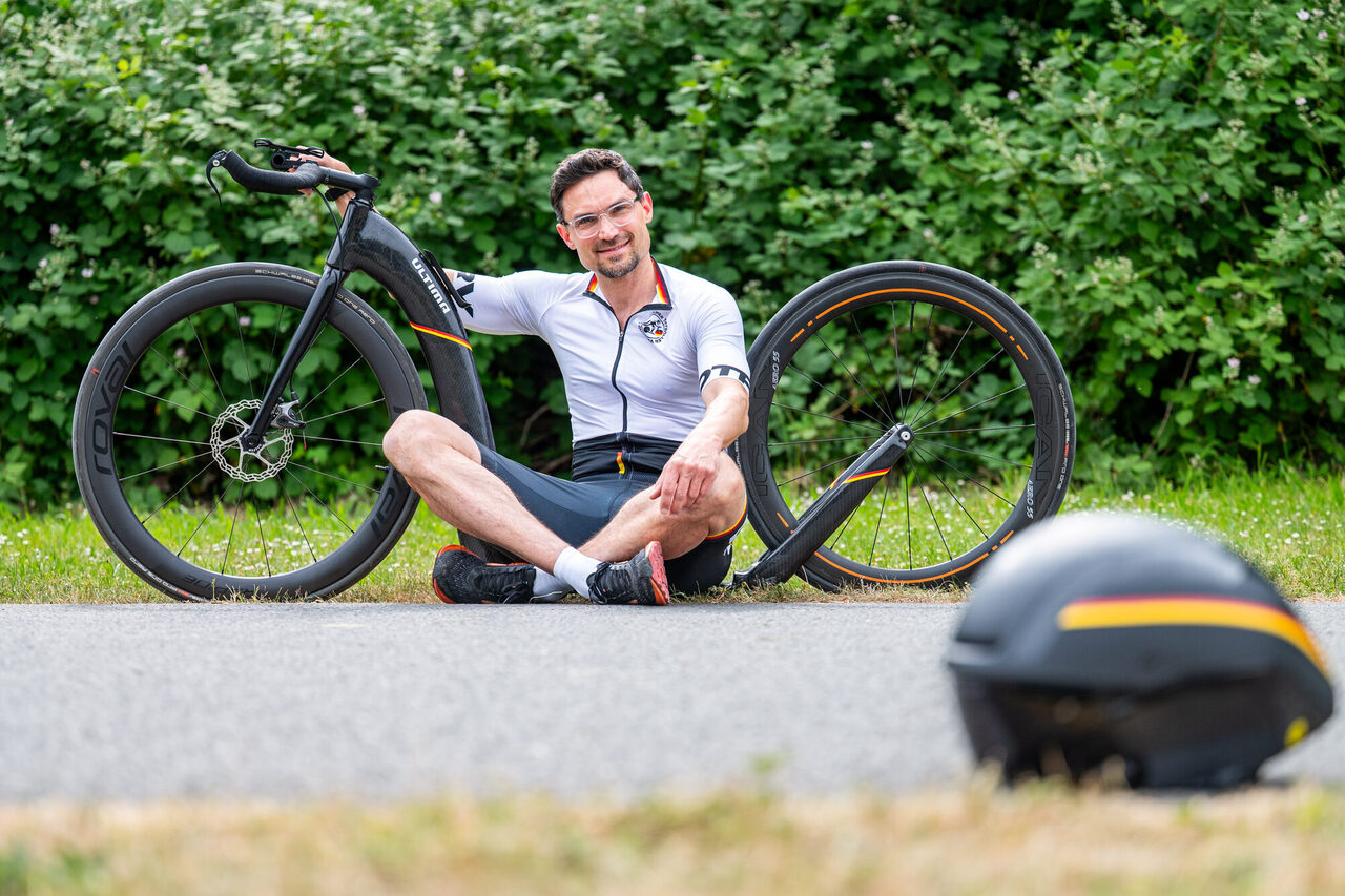 Ein Mann und sein Roller: Kubes Footbike ist eine Spezialanfertigung.