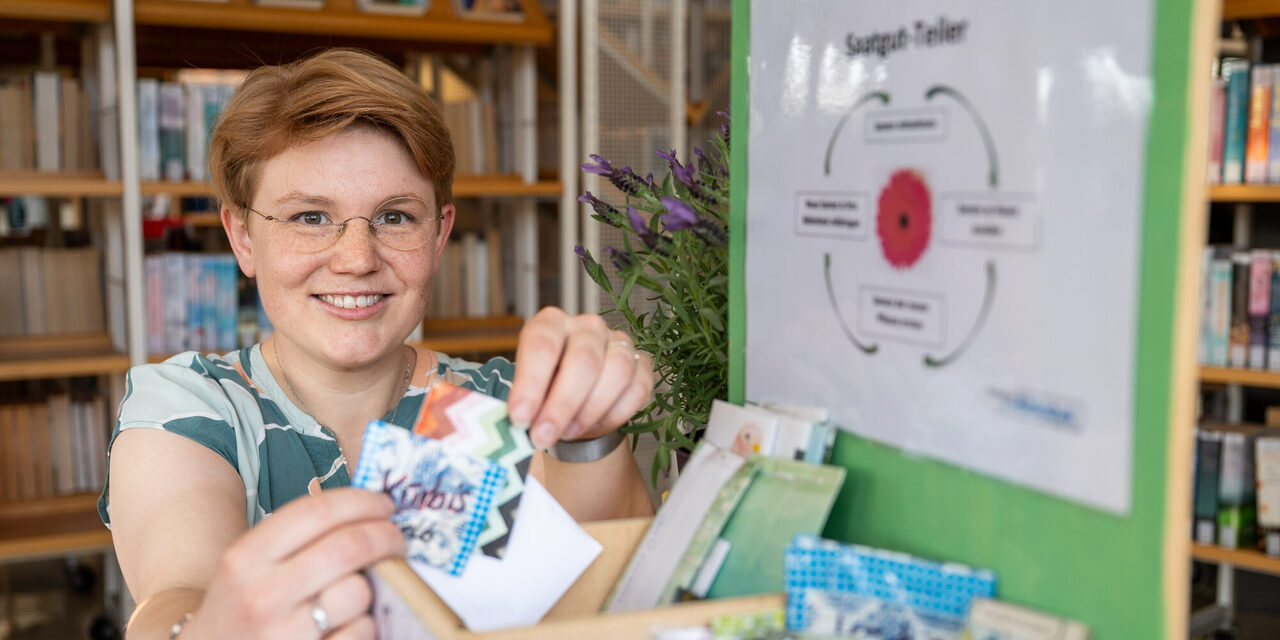 Rebecka Piepke ist großer Fan der Saatgutteiler.