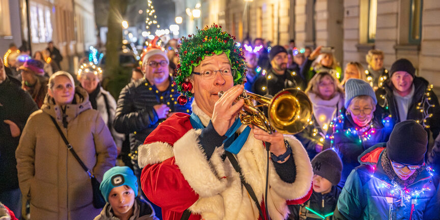 Dritte Ruhrorter Lichterglanz-Parade