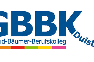 Abkürzung GBBK in groß, darunter der Name der Schule unterschrichen von farbigen Rechtecken auf weißem Grund.