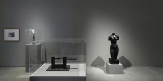 Ausstellungsansicht „Lehmbruck – Beuys. Alles ist Skulptur”, Lehmbruck Museum, Duisburg, 2021