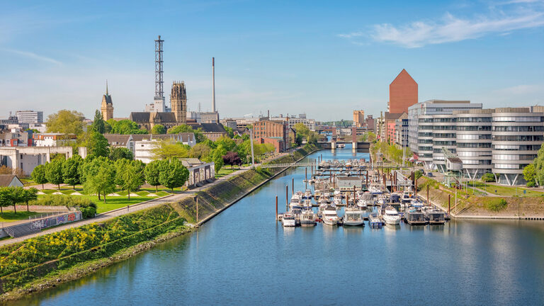 Panorama der Stadt Duisburg