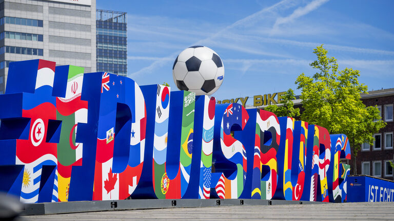 Dusiburg ist echt / WM 2026