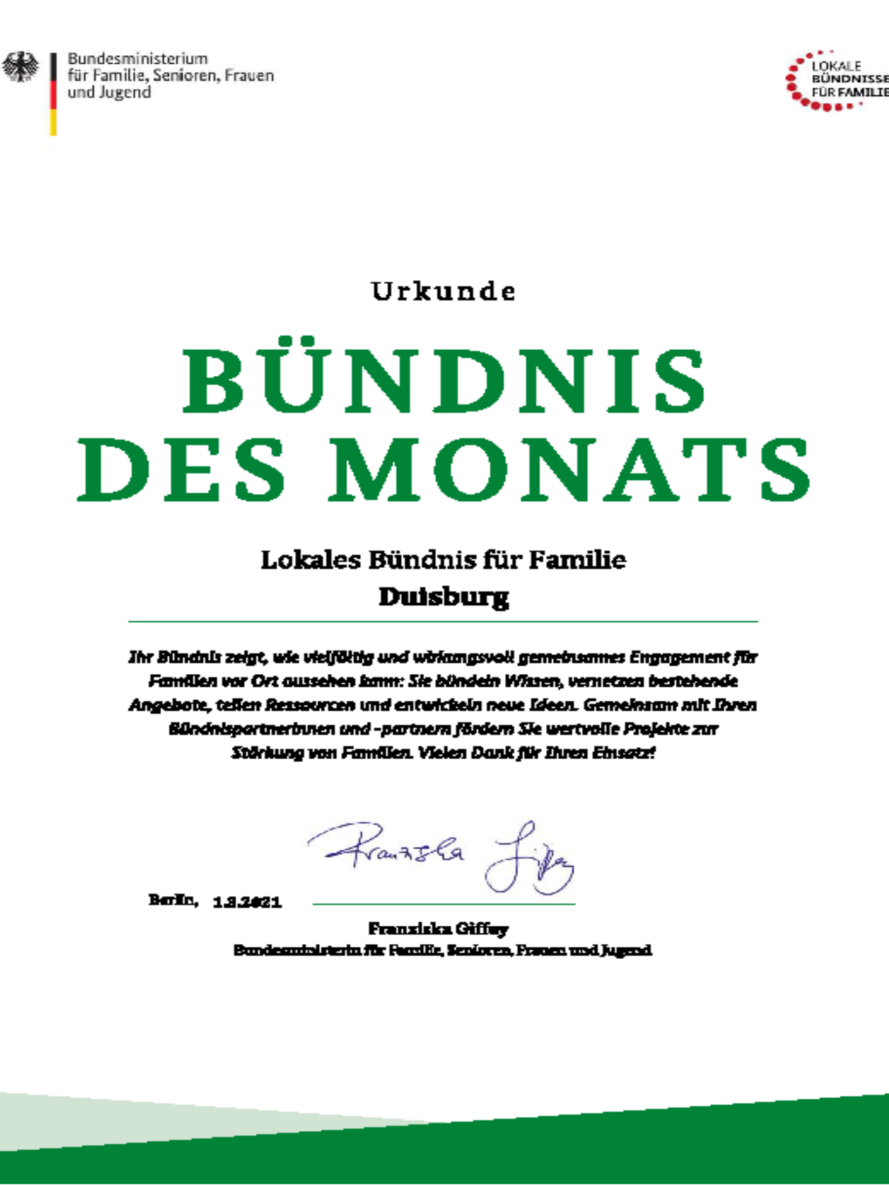 Urkunde der Bundesfamilienministerin für das Bündnis des Monats "Lokales Bündnis für Familie Duisburg"