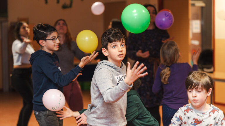 FGZ-Aktion "school's out-Party" in Meiderich