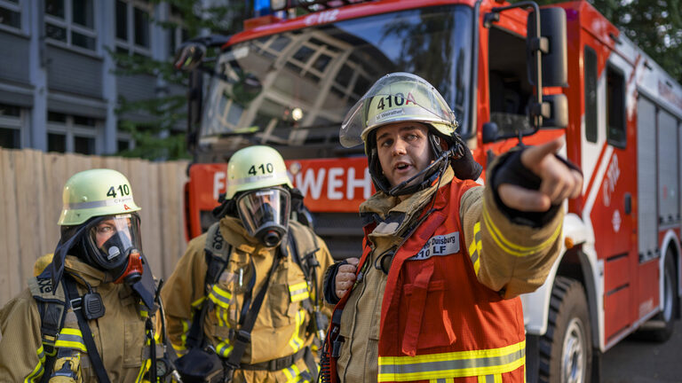 Übung der freiwilligen Feuerwehr Walsum