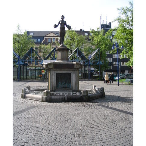 Marktbrunnen auf dem Bismarckplatz in Homberg