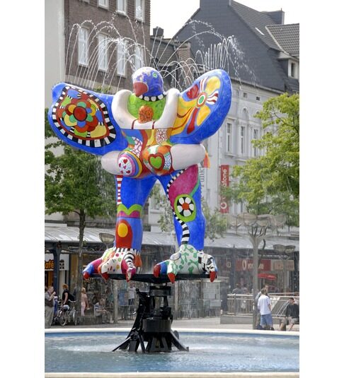 Life Saver Brunnen von Niki de Saint Phalle