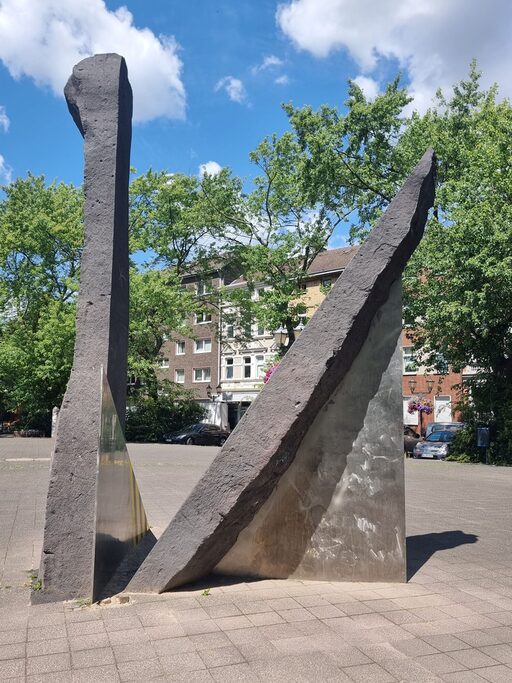 Skulptur von Hans-Jürgen Vorsatz und Gerhard Losemann