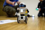 Der Wow Wee MiP-Lern-Roboter