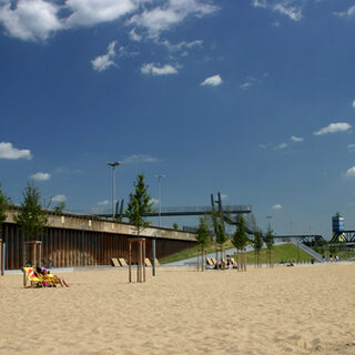 Sandfläche Rheinpark