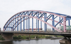 Oberbürgermeister-Karl-Lehr-Brückenzug