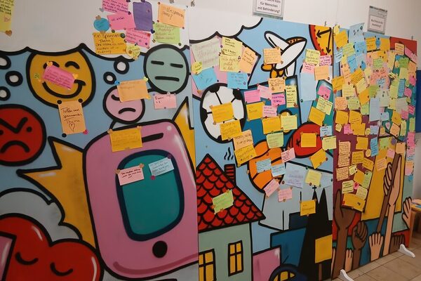 Aufsteller Wanderausstellung ECHT MEIN RECHT!