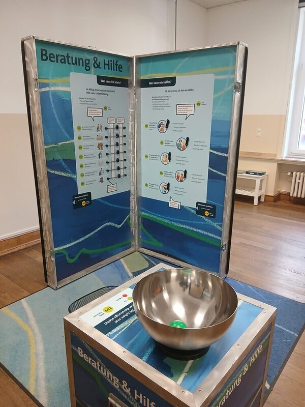 Aufsteller Wanderausstellung ECHT MEIN RECHT!