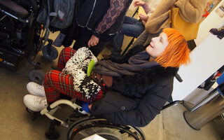 Teilnehmerin im Rollstuhl