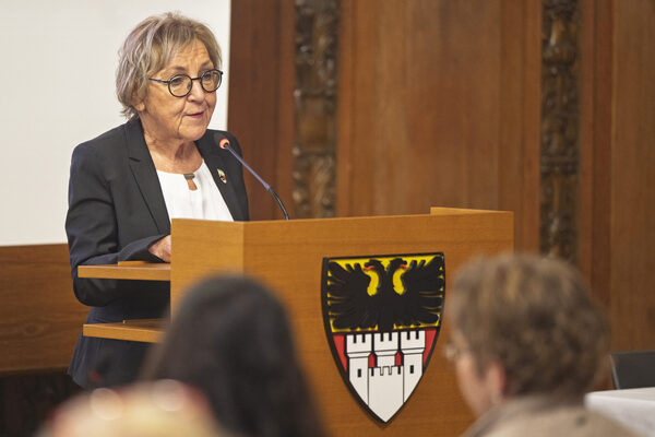 Bürgermeisterin Edeltraud Klabuhn