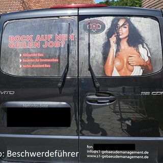 Sexistische Werbung auf LKW