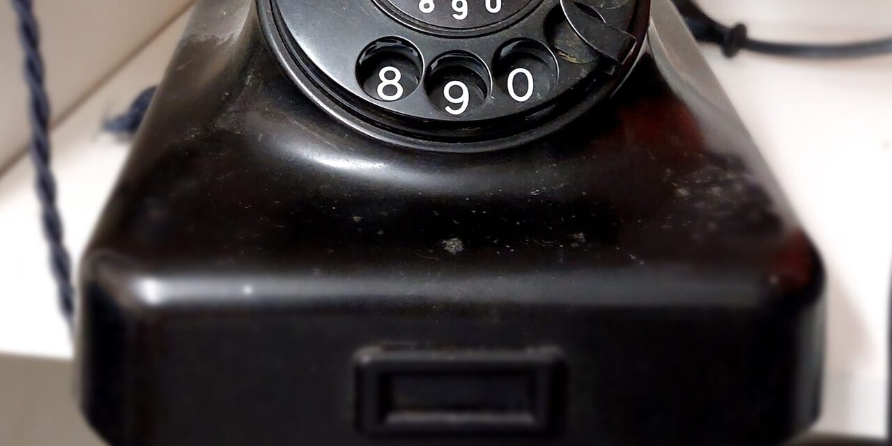 Karten nur unter (0203)  2 89 57 65 o. (0203) 2 01 25