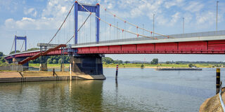 Friedrich-Ebert-Brücke