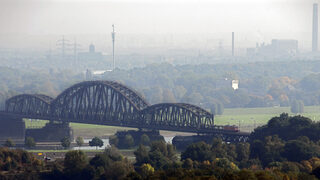Duisburg-Beeckerwerth - Haus-Knipp-Brücke