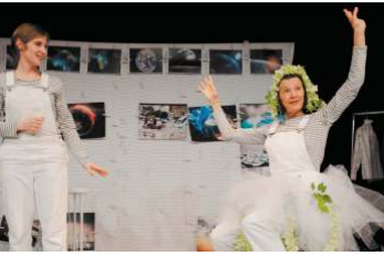 DAS MÄDCHEN UND DER DRACHE