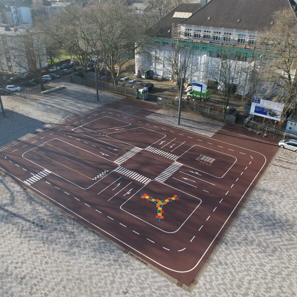 Fahrradübungsfläche auf dem Hochfelder Marktplatz