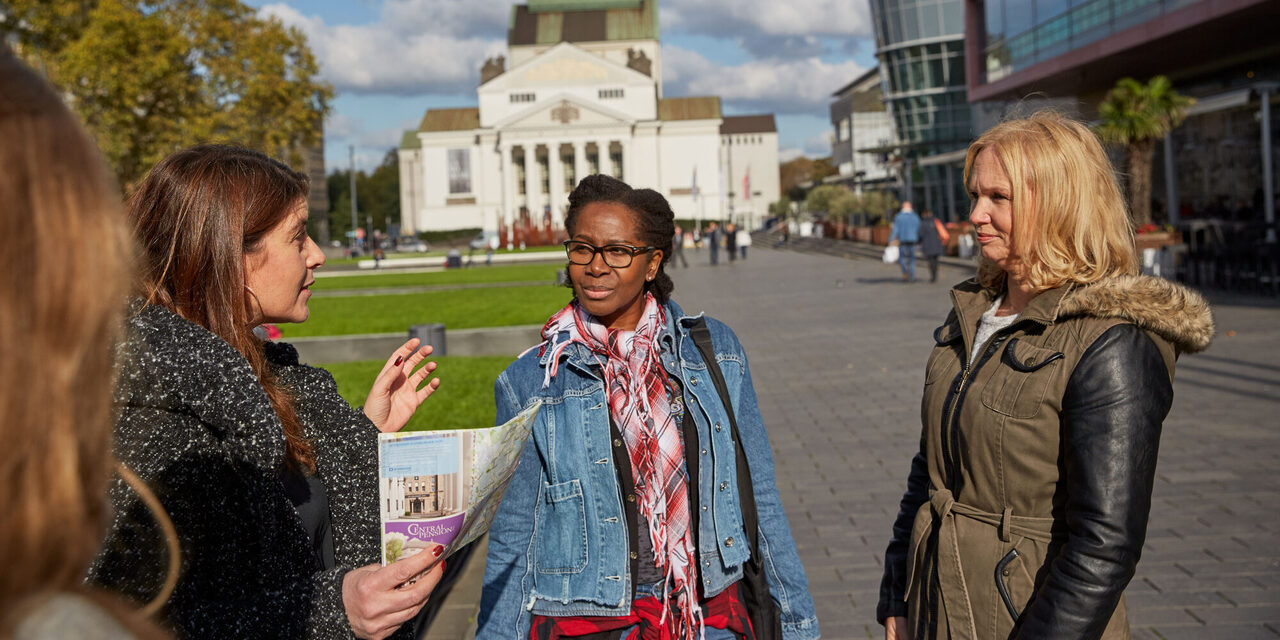 König-Heinrich-Platz in the city centre