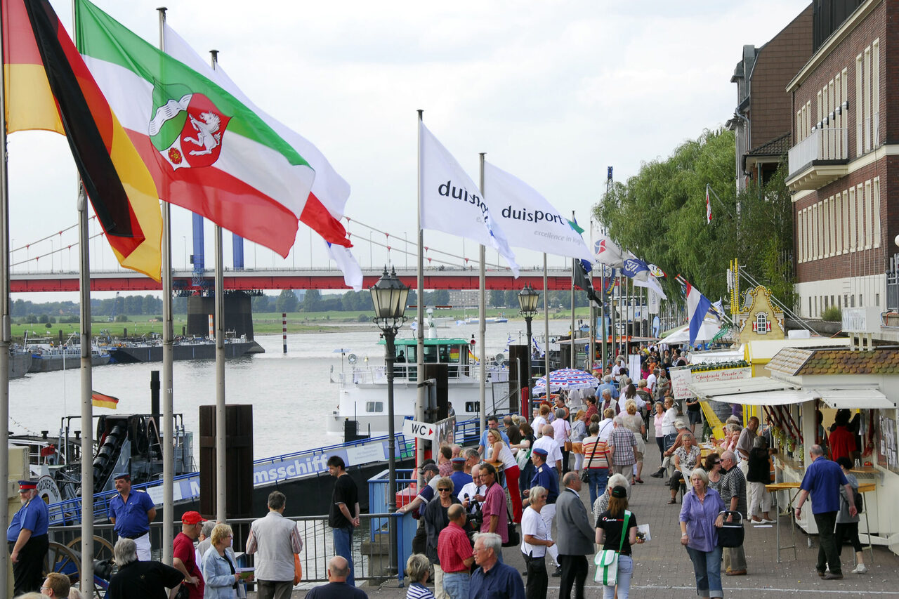 The Port Festival on the Rhine promenade