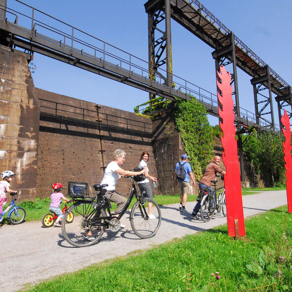 Draak breedtegraad pomp Duisburg op de fiets | Visit Duisburg