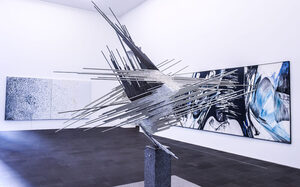 MKM, Gerhard Hoehme, Norbert Kricke, K.O. Götz installatie (van links)