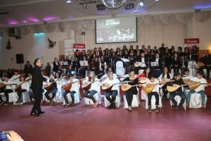 25 Jahre AGD – Jubiläumsfeier mit Chor und Saz-Gruppe