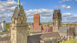 Eingang des Rathauses