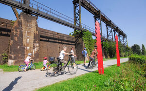 Mit dem Rad im Landschaftspark unterwegs