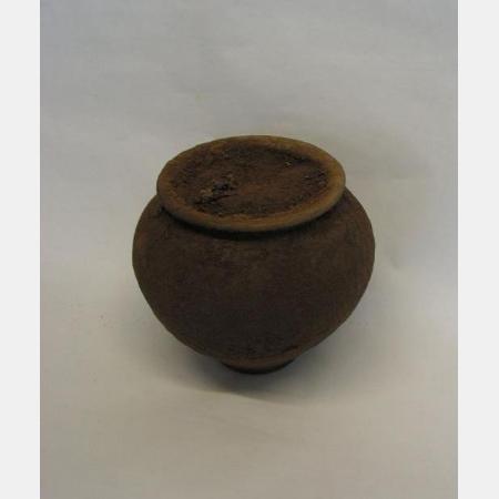 Bild der vollständig erhaltenen Urne