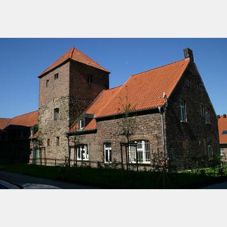 Foto des Huckinger Turms