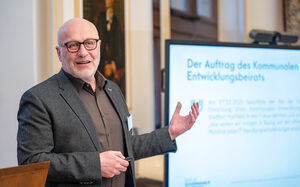 OB nimmt Empfehlungen des KEB entgegen