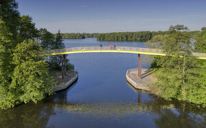 Die gelbe Brücke